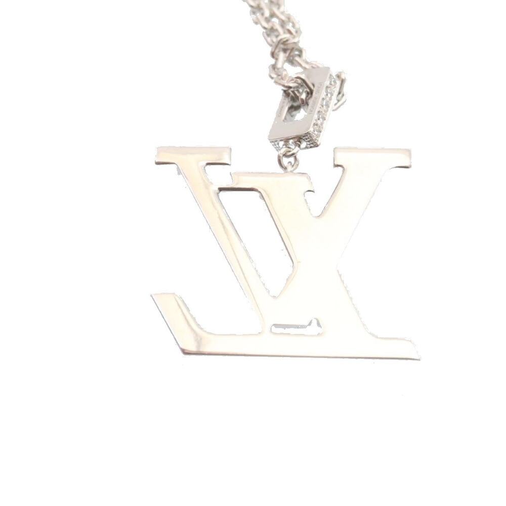 Louis Vuitton White Gold Diamond Pandantif LV XL Necklace Silver - Picture 3 of 7